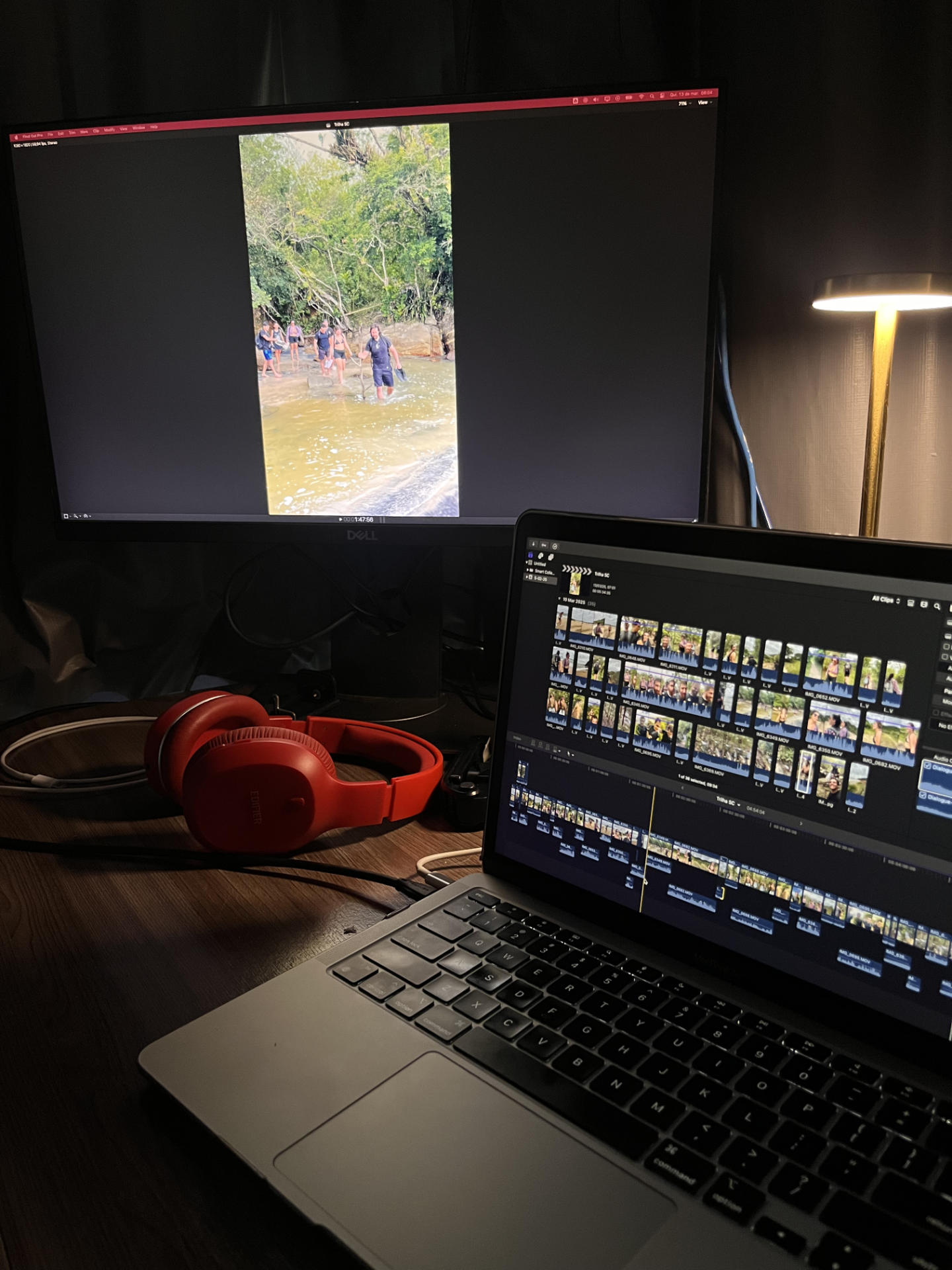 Ilha de Edição do episódio Praia Triste de Exploradores Profissionais