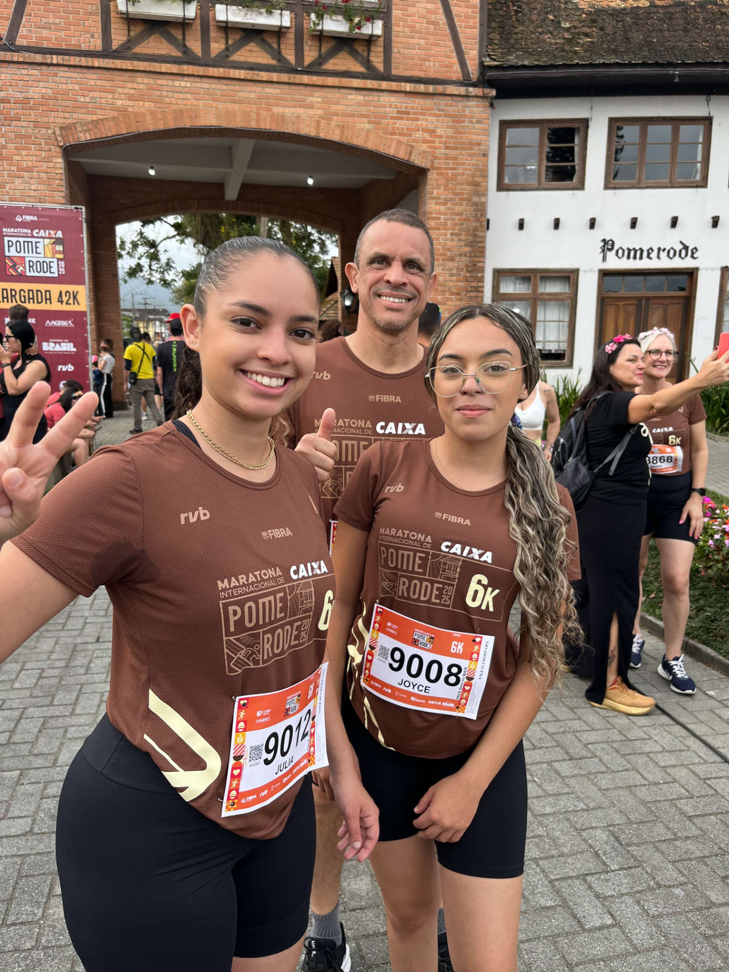 Roberto Rodrigues e suas Filhas Julia Vitória e Joyce Rafaela