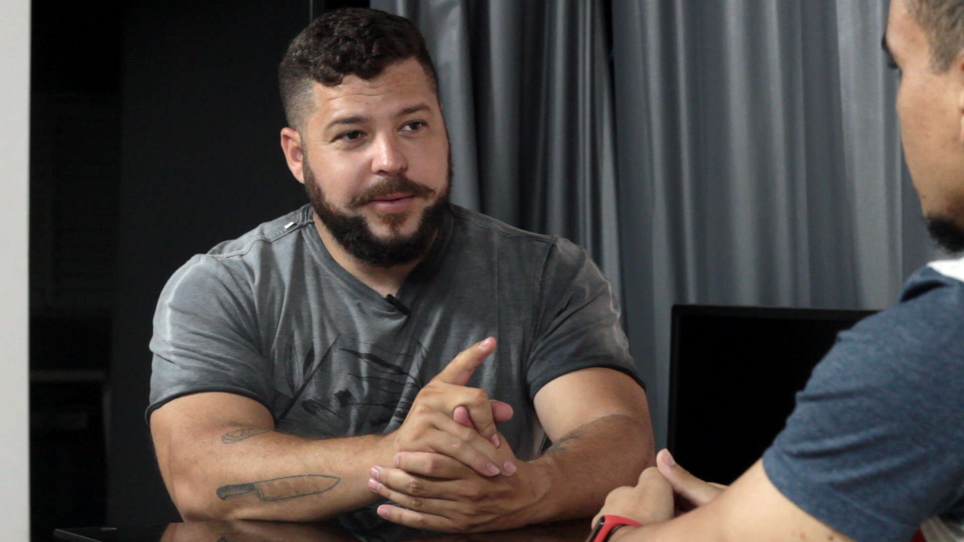 Alex Gregory no Prosa Fora 103 | Divulgação ALUF Pictures